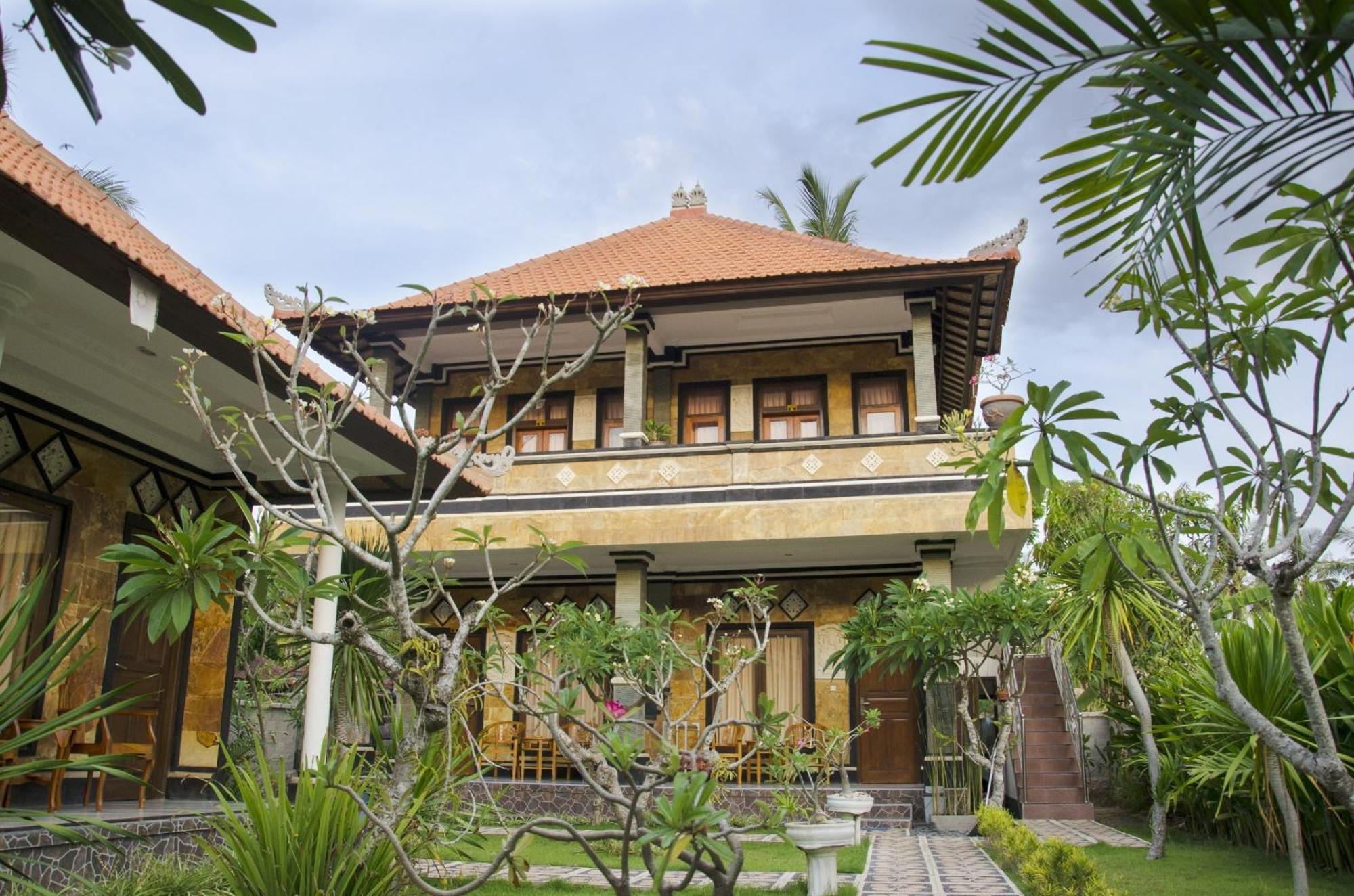 Arya Inn Enny Salon And Spa Lembongan Esterno foto