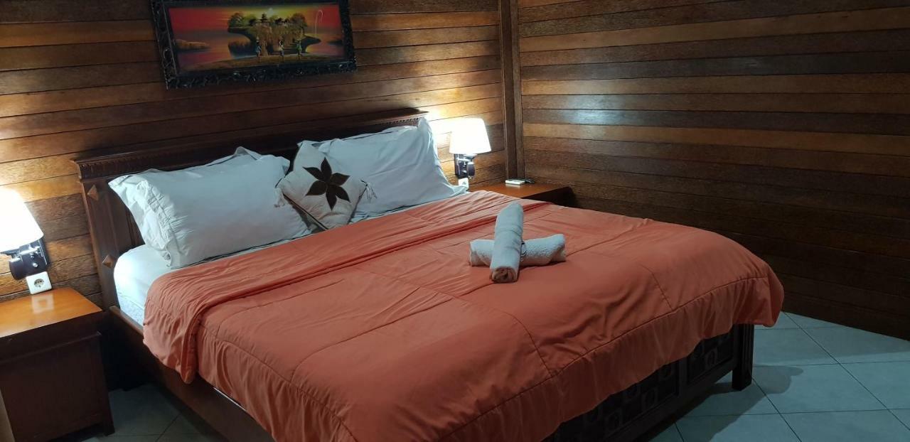 Arya Inn Enny Salon And Spa Lembongan Esterno foto